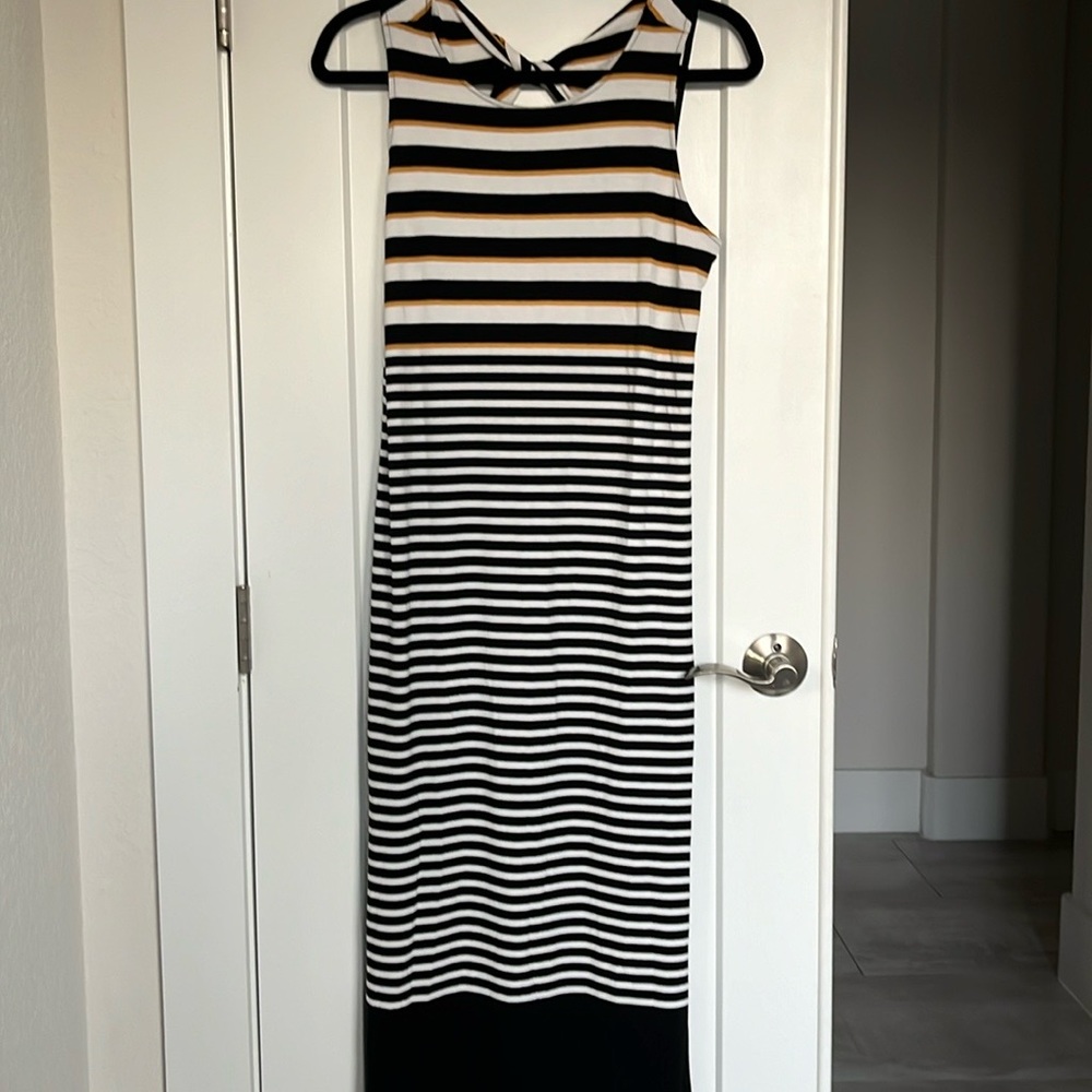 Loft petite dress size SP new never worn .